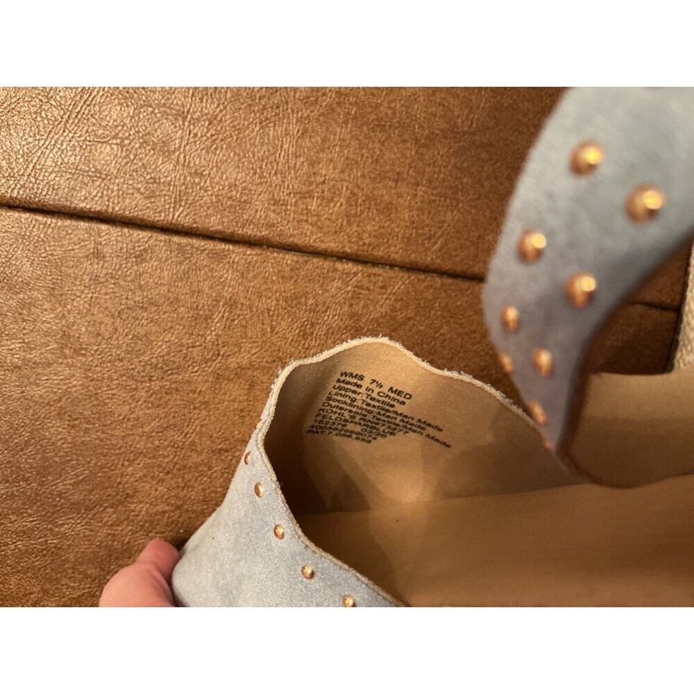 Lauren Conrad Women’s Ankle Strap Flats Sky Blue Gold Stud decor shoes Sz 7 - Picture 6 of 12